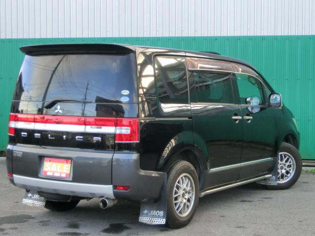 デリカＤ：５ Ｇ　パワーパッケージ　トリプルパノラマルーフ　純正ナビ　バックカメラ　フロントカメラ　両側スライド片側電動スライドドア　ＪＡＯＳマッドフラップ　切替４ＷＤ　スマートキー　ＨＩＤ　純正オプションサイドガード（2枚目）