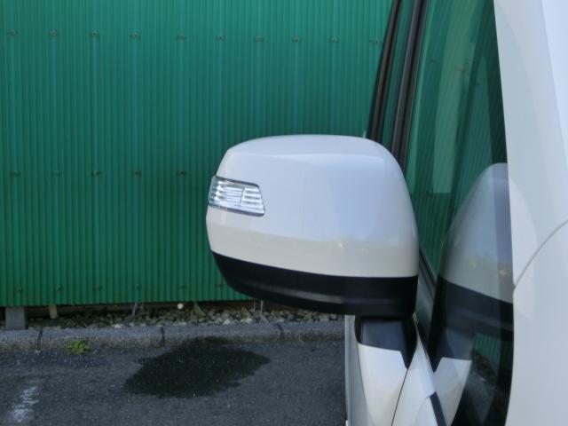 ステップワゴン Ｇ　Ｌパッケージ　両側パワースライドドア　ＥＴＣ　カロッツェリアナビ　ＤＴＶ　カロッツェリアフリップダウンリアモニター　キーレス　レベライザー　スパーダ後期純正ＡＷ（33枚目）