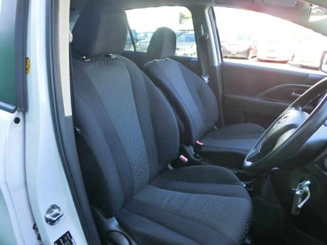 ラフェスタ ハイウェイスターＪパッケージ　両側スライド片側電動スライドドア　スマートキー　純正ナビ　テレビ　ＤＶＤ　Ｂｌｕｅｔｏｏｔｈオーディオ　バックカメラ　レベライザー　純正ＡＷ　プライバシーガラス（3枚目）