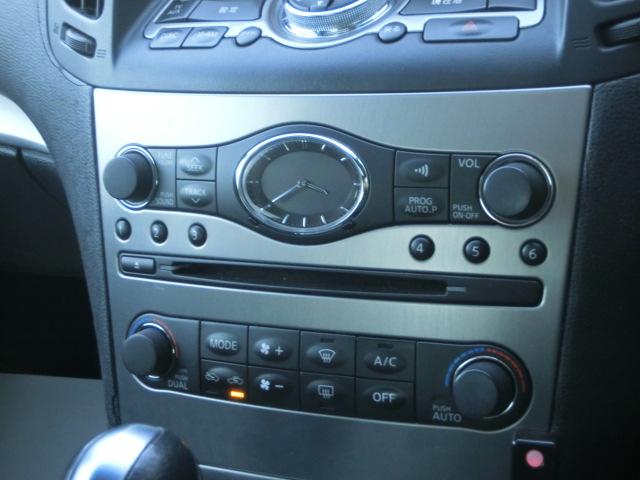 スカイライン 250GT サンルーフ 純正HDDナビ テレビ Bluetoothオーディオ バックカメラ HID パワーシート ハーフレザーシート 日産純正AW スマートキー(25枚目)