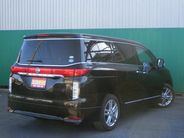 エルグランド ２５０ハイウェイスター　両側スライド片側電動スライドドア　純正ナビ　テレビ　ＤＶＤ　バックカメラ　Ｂｌｕｅｔｏｏｔｈオーディオ　フリップダウンモニター　スマートキー　純正ＡＷ（2枚目）