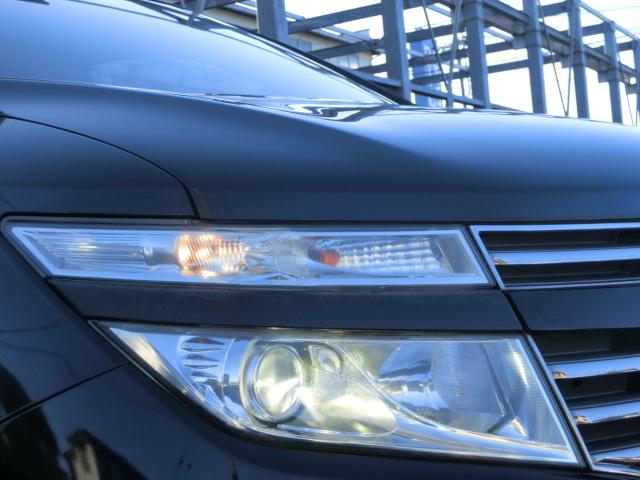 エルグランド ２５０ハイウェイスター　両側スライド片側電動スライドドア　純正ナビ　テレビ　ＤＶＤ　バックカメラ　Ｂｌｕｅｔｏｏｔｈオーディオ　フリップダウンモニター　スマートキー　純正ＡＷ（34枚目）