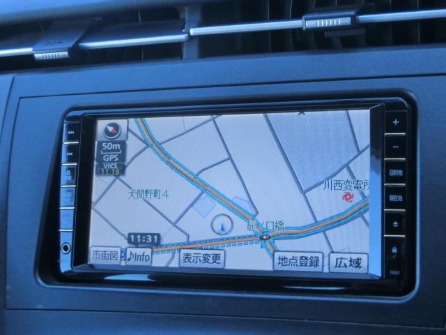 プリウス Ｇ　純正ＨＤＤナビ　テレビ　ＤＶＤ　Ｂｌｕｅｔｏｏｔｈオーディオ　バックカメラ　スマートキー　レベライザー　シートカバー　ＥＴＣ　クルーズコントロール（8枚目）