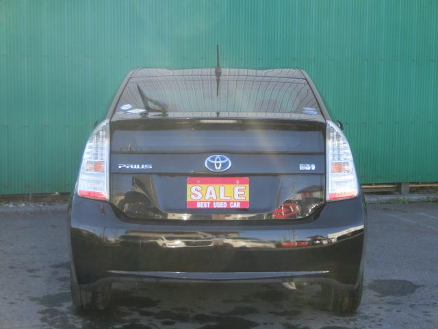 プリウス Ｇ　純正ＨＤＤナビ　テレビ　ＤＶＤ　Ｂｌｕｅｔｏｏｔｈオーディオ　バックカメラ　スマートキー　レベライザー　シートカバー　ＥＴＣ　クルーズコントロール（16枚目）