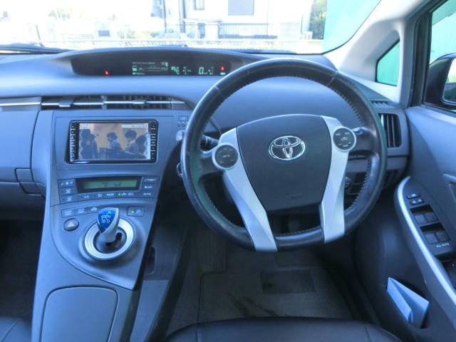 プリウス Ｇ　純正ＨＤＤナビ　テレビ　ＤＶＤ　Ｂｌｕｅｔｏｏｔｈオーディオ　バックカメラ　スマートキー　レベライザー　シートカバー　ＥＴＣ　クルーズコントロール（22枚目）