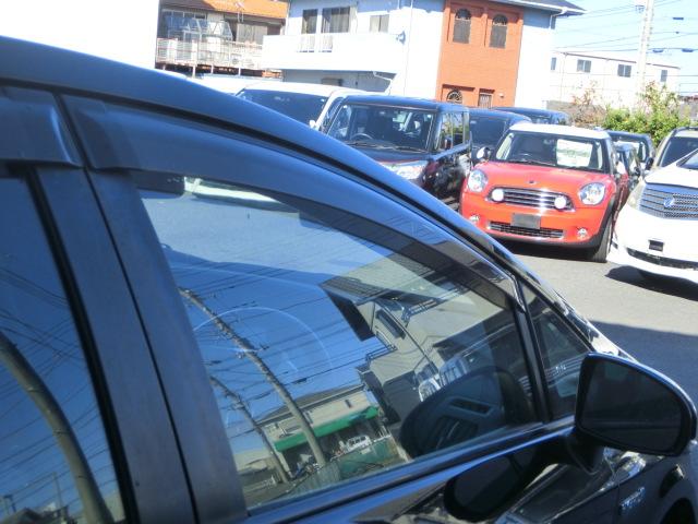 プリウス Ｇ　純正ＨＤＤナビ　テレビ　ＤＶＤ　Ｂｌｕｅｔｏｏｔｈオーディオ　バックカメラ　スマートキー　レベライザー　シートカバー　ＥＴＣ　クルーズコントロール（31枚目）