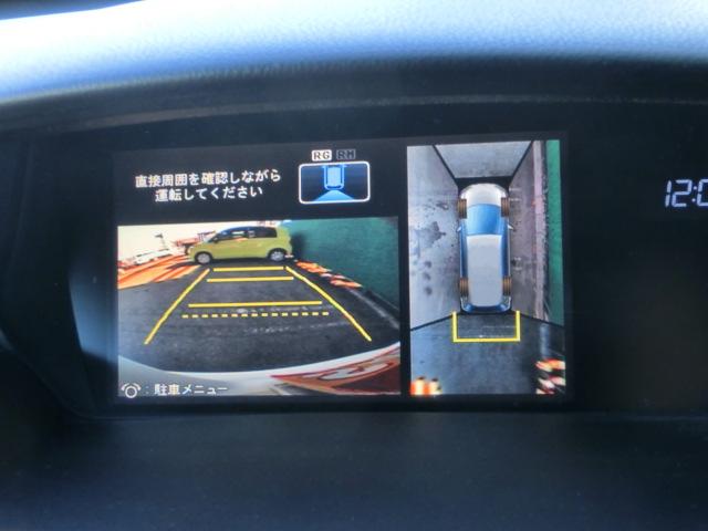 ☆駐車時も安心のバックカメラ付きなので駐車が苦手な方や初心者の方でも楽々駐車出来ますよ☆