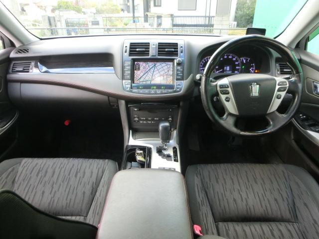 クラウン アスリート　後期　純正マルチ　テレビ　ＤＶＤ　Ｂｌｕｅｔｏｏｔｈオーディオ　バックカメラ　純正ＡＷ　ＨＩＤ　パワーシート　ＩＳＯＦＩＸ対応シート（4枚目）