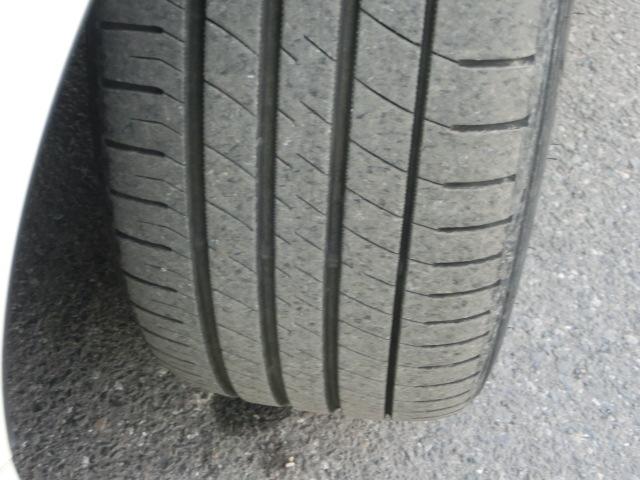 クラウン アスリート　後期　純正マルチ　テレビ　ＤＶＤ　Ｂｌｕｅｔｏｏｔｈオーディオ　バックカメラ　純正ＡＷ　ＨＩＤ　パワーシート　ＩＳＯＦＩＸ対応シート（39枚目）