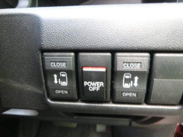 プレマシー 20S 両側電動スライドドア スマートキー ストラーダナビ テレビ DVD バックカメラ HID ETC フォグランプ 純正AW(24枚目)