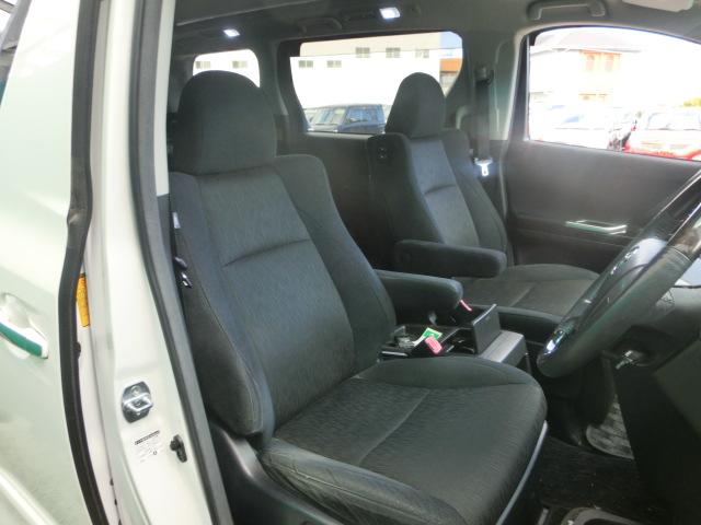 ヴェルファイア ２．４Ｚ　Ｇエディション　後期　対策済みエンジン　カロッツェリアナビ　テレビ　ＤＶＤ　バックカメラ　フリップダウンモニター　両側電動スライドドア　パワーバックドア　エグゼクティブシート　オットマン（3枚目）