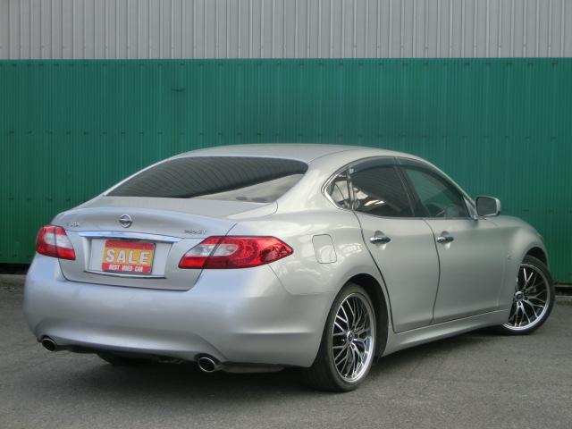 フーガ 250GT タイプP 革 シートエアコン 全席パワーシート オットマン スマートキー 純正マルチ テレビ DVD Bluetoothオーディオ バックカメラ サイドカメラ ETC 社外19インチAW(2枚目)