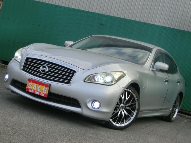 フーガ 250GT タイプP 革 シートエアコン 全席パワーシート オットマン スマートキー 純正マルチ テレビ DVD Bluetoothオーディオ バックカメラ サイドカメラ ETC 社外19インチAW(7枚目)