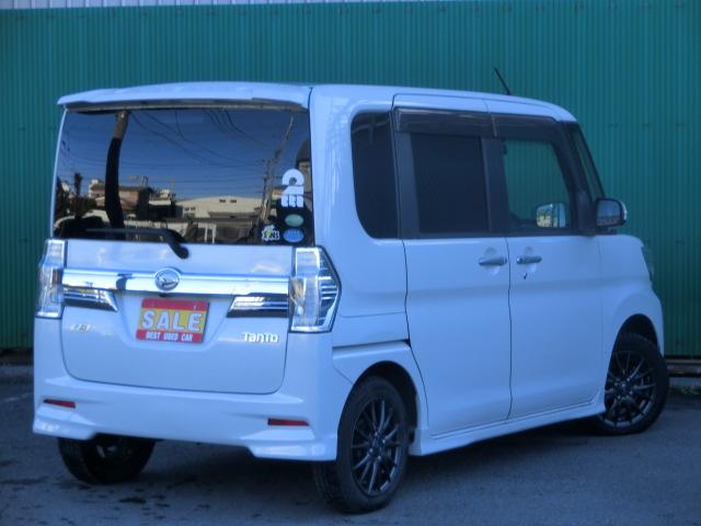 タント カスタムRS スマートセレクションSA 両側電動スライドドア 純正ナビ テレビ DVD USBポート 衝突軽減システム スマートキー 車種専用シートカバー 社外AWスタッドレス 純正AW夏タイヤ付き車内(2枚目)