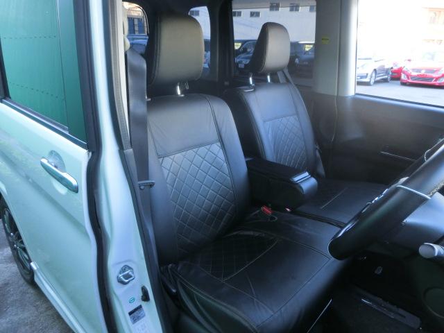 タント カスタムRS スマートセレクションSA 両側電動スライドドア 純正ナビ テレビ DVD USBポート 衝突軽減システム スマートキー 車種専用シートカバー 社外AWスタッドレス 純正AW夏タイヤ付き車内(3枚目)