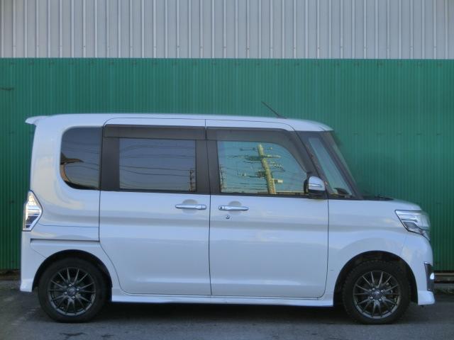 タント カスタムRS スマートセレクションSA 両側電動スライドドア 純正ナビ テレビ DVD USBポート 衝突軽減システム スマートキー 車種専用シートカバー 社外AWスタッドレス 純正AW夏タイヤ付き車内(13枚目)