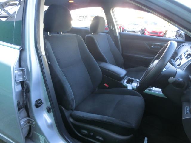 ティアナ ＸＬ　純正ナビ　テレビ　ＤＶＤ　Ｂｌｕｅｔｏｏｔｈオーディオ　バックカメラ　アラウンドビューモニター　スマートキー　パワーシート　オットマン　純正ＡＷ　ＨＩＤ（3枚目）