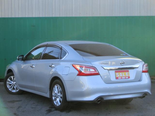 ティアナ ＸＬ　純正ナビ　テレビ　ＤＶＤ　Ｂｌｕｅｔｏｏｔｈオーディオ　バックカメラ　アラウンドビューモニター　スマートキー　パワーシート　オットマン　純正ＡＷ　ＨＩＤ（15枚目）