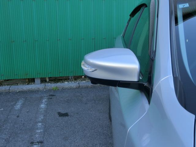 ティアナ ＸＬ　純正ナビ　テレビ　ＤＶＤ　Ｂｌｕｅｔｏｏｔｈオーディオ　バックカメラ　アラウンドビューモニター　スマートキー　パワーシート　オットマン　純正ＡＷ　ＨＩＤ（34枚目）