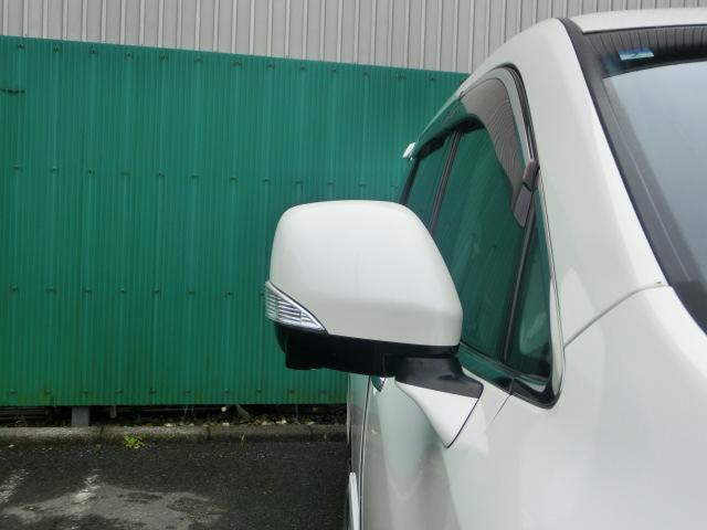 ���E�B���J�[�t���h�A�~���[�ŁA�Ό��Ԃɂ�������₷���ł��ˁ�