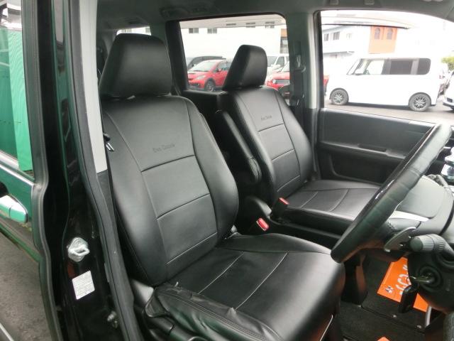 ステップワゴンスパーダ パワーエディション　後期　両側電動スライドドア　純正ナビ　テレビ　ＤＶＤ　Ｂｌｕｅｔｏｏｔｈオーディオ　バックカメラ　ＨＩＤ　ＥＴＣ　無限エアロ　無限リアスポイラー　キーレス（3枚目）