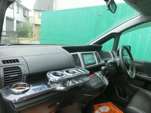 ステップワゴンスパーダ パワーエディション　後期　両側電動スライドドア　純正ナビ　テレビ　ＤＶＤ　Ｂｌｕｅｔｏｏｔｈオーディオ　バックカメラ　ＨＩＤ　ＥＴＣ　無限エアロ　無限リアスポイラー　キーレス（21枚目）