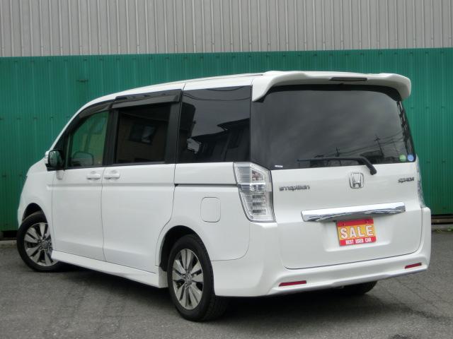 ステップワゴンスパーダ パワーエディション　後期　両側電動スライドドア　純正ナビ　テレビ　ＤＶＤ　フリップダウンモニター　キーレス　ＨＩＤ　フォグランプ　プライバシーガラス　ドアバイザー　純正ＡＷ（15枚目）