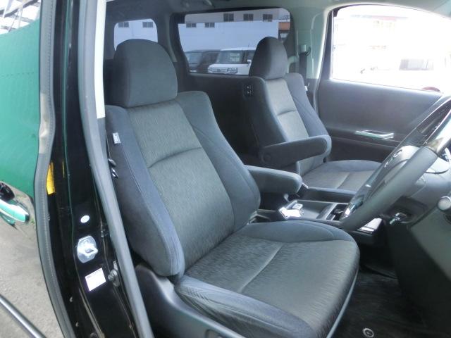 ヴェルファイア ２．４Ｚ　Ｇエディション　後期　アルパイン車種専用ナビ　テレビ　ＤＶＤ　Ｂｌｕｅｔｏｏｔｈオーディオ　バックカメラ　フリップダウンモニター　両側電動スライドドア　パワーバックドア　エグゼクティブシート（3枚目）