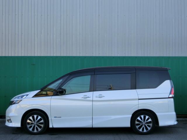 セレナ ハイウェイスター　ワンオーナー　ルーフブラック　両側スライド片側電動スライドドア　ストラーダナビ　テレビ　Ｂｌｕｅｔｏｏｔｈオーディオ　Ｂｌｕ－ｒａｙ　バックカメラ　サンシェード　ＥＴＣ　ＬＥＤヘッドライト（14枚目）