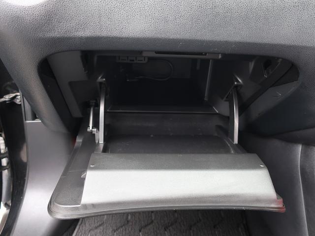 16GT ターボ・RSR車高調・クレンツェ19インチ・フジツボマフラー・HDDナビ・地デジ・Bluetoothオーディオ・DVD・ETC・皮調シートカバー・LEDライト・キーレス・社外テールレンズ・ドラレコ(21枚目)