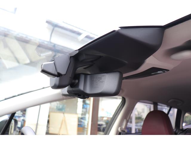 レヴォーグ ＳＴＩスポーツＲ　ＥＸ　ＳＴＩアンダースポイラーＫＩＴ　１１．６インチセンターディスプレイ　Ｆ／Ｓ／Ｒカメラ　ＥＴＣ２．０　ドライバーモニタリングシステム　ビークルディティクション　パワーリヤゲート　スマートリヤビューミラー　ナビコントロールＫＩＴ（7枚目）