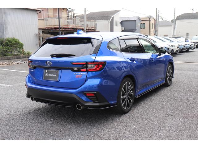 レヴォーグ ＳＴＩスポーツＲ　ＥＸ　ＳＴＩアンダースポイラーＫＩＴ　１１．６インチセンターディスプレイ　Ｆ／Ｓ／Ｒカメラ　ＥＴＣ２．０　ドライバーモニタリングシステム　ビークルディティクション　パワーリヤゲート　スマートリヤビューミラー　ナビコントロールＫＩＴ（8枚目）