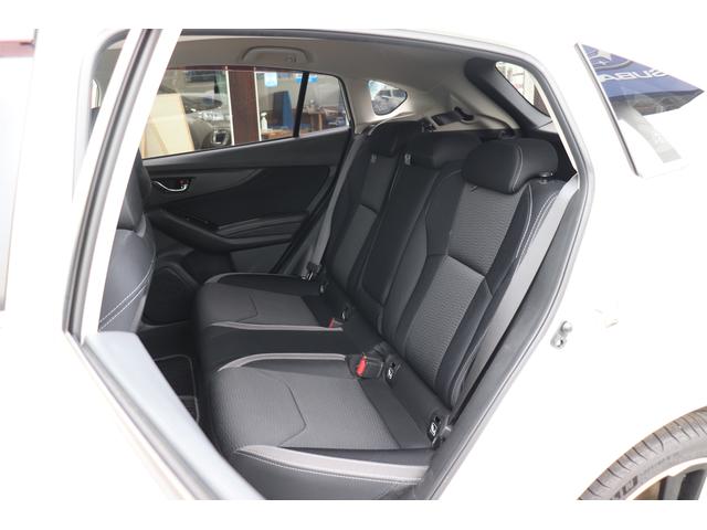 インプレッサスポーツ ２．０ｉ－Ｓ　ＥｙｅＳｉｇｈｔ（11枚目）