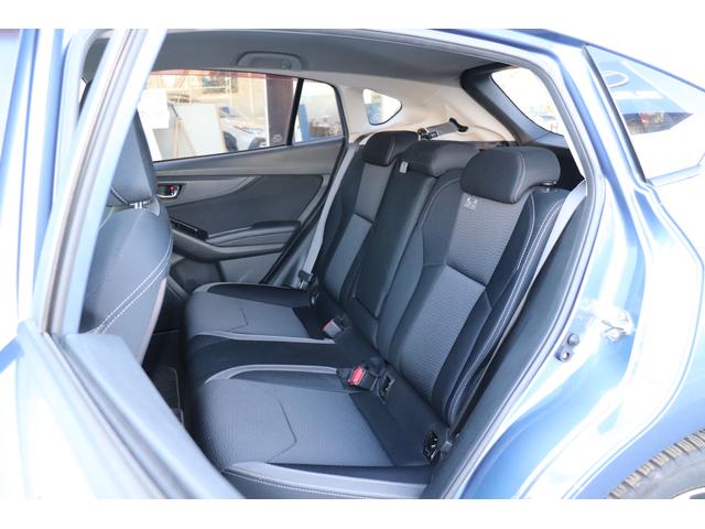 インプレッサスポーツ １．６ｉ－Ｌ　ＥｙｅＳｉｇｈｔ　Ｓ－ｓｔｙｌｅ　元社用車（11枚目）