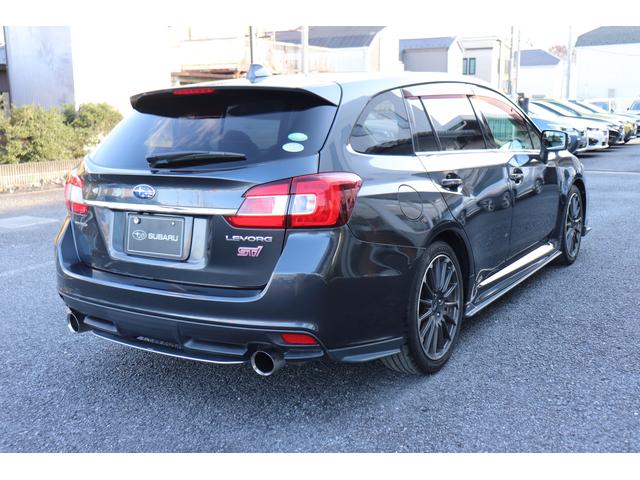 レヴォーグ 1.6STI スポーツ アイサイト 雹害車(8枚目)