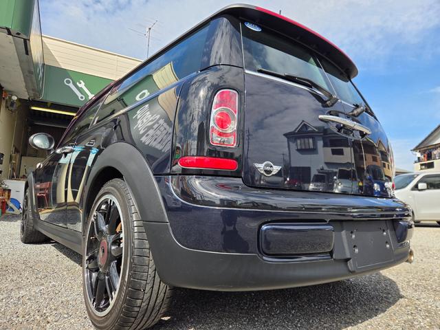 ＭＩＮＩ クーパー　クラブマン　ハンプトン　特別仕様車　黒革シート　クルーズコントロール　前列シートヒーター　ステアリングスイッチ　キーレス　ＨＩＤ　前後フォグランプ　ＥＴＣ　純正１７ＡＷ　ドアバイザー　ＣＤ　ラジオ（54枚目）