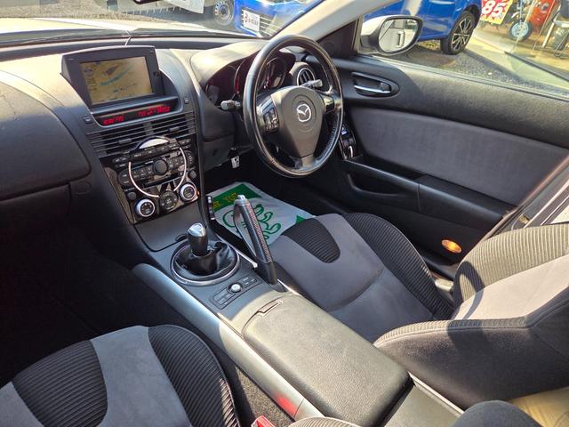 RX-8 タイプS 車検・整備付き 6MT 新品タイヤ付き 純正DVDナビ 純正18AW BOSEサウンドシステム 社外2本出しマフラーRmagic HID Fフォグ キーレス ETC CD再生 ステアリングスイッチ(13枚目)