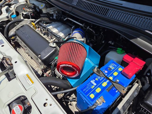 スイフト スポーツ　車検・整備付き　５速マニュアル　スマートキー　社外エアクリ　社外マフラー　リヤウイング　Ｆフォグ　前後ドラレコ　ドアバイザー　ＣＤ再生　ＡＭ／ＦＭラジオ　Ｗエアバック　ＡＢＳ　タイミングチェーン（46枚目）