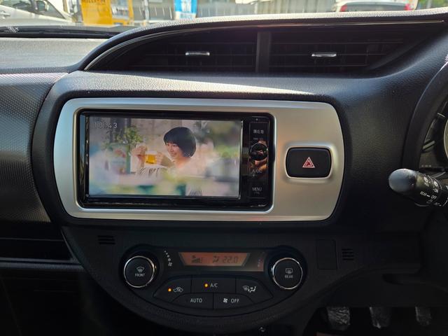 ヴィッツ ＲＳ　５速マニュアル　純正ＳＤナビ　車高調　Ｂカメラ　フルセグ　ＤＶＤ　Ｂｌｕｅｔｏｏｔｈ　キーレス　ＥＴＣ　Ｆフォグ　ドラレコ　Ｒスポ　純正１６ＡＷ　ＬＤＡ　ＰＣＳ　オートハイビーム　トノカバー　記録簿（17枚目）