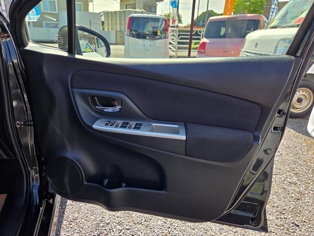 ヴィッツ ＲＳ　５速マニュアル　純正ＳＤナビ　車高調　Ｂカメラ　フルセグ　ＤＶＤ　Ｂｌｕｅｔｏｏｔｈ　キーレス　ＥＴＣ　Ｆフォグ　ドラレコ　Ｒスポ　純正１６ＡＷ　ＬＤＡ　ＰＣＳ　オートハイビーム　トノカバー　記録簿（34枚目）