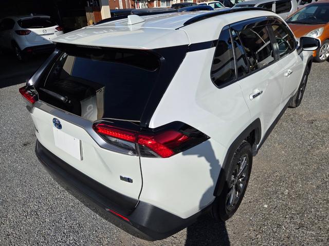 ＲＡＶ４ ハイブリッドＧ　新車保証継承　１オーナー　純正メモリナビ　前後４方センサー　全方位カメラ　レーダークルーズ　フルセグ　Ｂｌｕｅｔｏｏｔｈ　電動バックドア　黒レザーシート　前後ドラレコ　ＡＣ１００Ｖ　純正１８ＡＷ（5枚目）