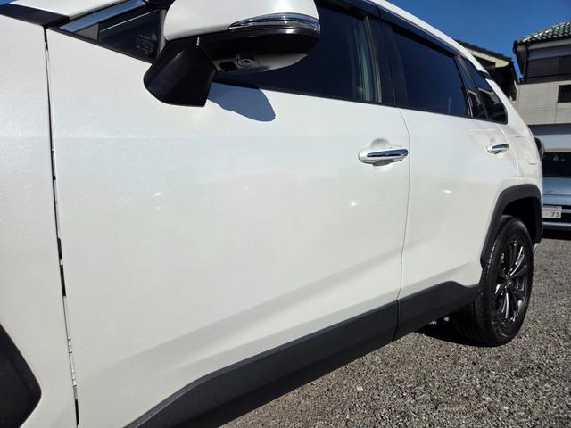 ＲＡＶ４ ハイブリッドＧ　新車保証継承　１オーナー　純正メモリナビ　前後４方センサー　全方位カメラ　レーダークルーズ　フルセグ　Ｂｌｕｅｔｏｏｔｈ　電動バックドア　黒レザーシート　前後ドラレコ　ＡＣ１００Ｖ　純正１８ＡＷ（52枚目）