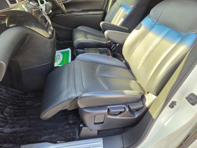 ★☆★当店営業時間は、月曜日定休（祝日の場合は翌日）を除く、ＡＭ１０：００〜ＰＭ１９：００です。事前にご連絡頂ければ、延長営業も致しますので、仕事終わりからでも、展示車が見れますよ！★☆★