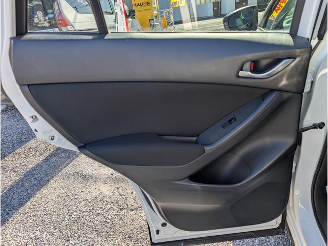 CX-5 XD 2年保証付き 純正アルパインHDDナビ BOSEスピーカー 純正19AW クルコン スマートキー バック・サイドカメラ フルセグ DVD・CD ETC HID Fフォグ RVM 衝突軽減ブレーキ(38枚目)