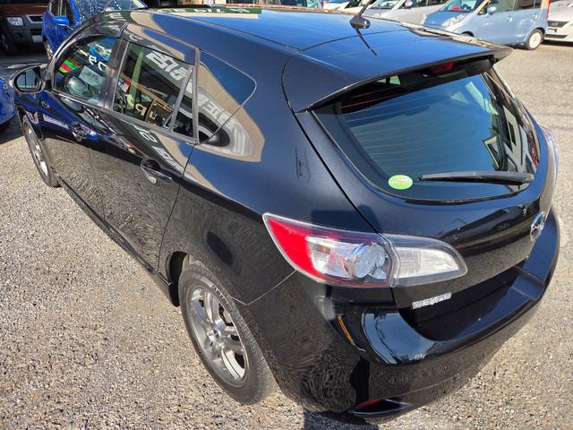 アクセラスポーツ ２０Ｓ－スカイアクティブ　２年保証付き　１オーナー　純正メモリナビ　スマートキー　パドルシフト　ＨＩＤ　Ｆフォグ　Ｂカメラ　フルセグ　Ｂｌｕｅｔｏｏｔｈ　ＤＶＤ・ＣＤ　ＥＴＣ　ドラレコ　プッシュスタート　社外１６ＡＷ　記録簿（6枚目）