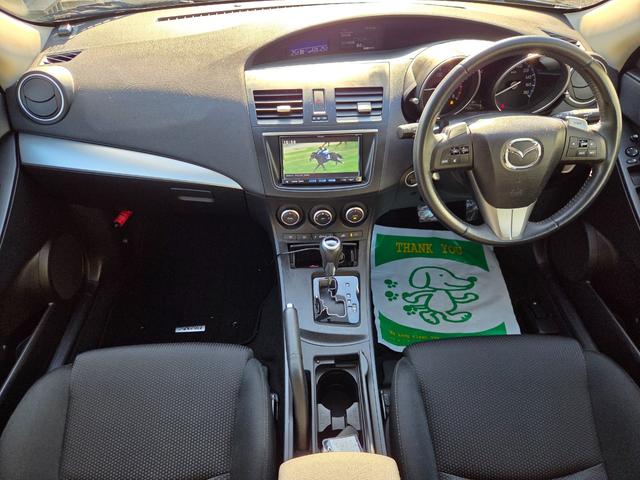 アクセラスポーツ ２０Ｓ－スカイアクティブ　２年保証付き　１オーナー　純正メモリナビ　スマートキー　パドルシフト　ＨＩＤ　Ｆフォグ　Ｂカメラ　フルセグ　Ｂｌｕｅｔｏｏｔｈ　ＤＶＤ・ＣＤ　ＥＴＣ　ドラレコ　プッシュスタート　社外１６ＡＷ　記録簿（7枚目）