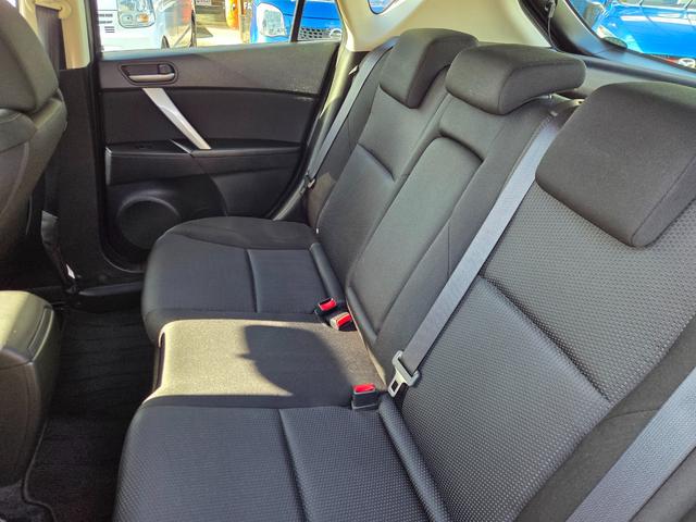 アクセラスポーツ ２０Ｓ－スカイアクティブ　２年保証付き　１オーナー　純正メモリナビ　スマートキー　パドルシフト　ＨＩＤ　Ｆフォグ　Ｂカメラ　フルセグ　Ｂｌｕｅｔｏｏｔｈ　ＤＶＤ・ＣＤ　ＥＴＣ　ドラレコ　プッシュスタート　社外１６ＡＷ　記録簿（19枚目）