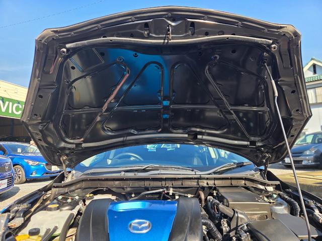 アクセラスポーツ ２０Ｓ－スカイアクティブ　２年保証付き　１オーナー　純正メモリナビ　スマートキー　パドルシフト　ＨＩＤ　Ｆフォグ　Ｂカメラ　フルセグ　Ｂｌｕｅｔｏｏｔｈ　ＤＶＤ・ＣＤ　ＥＴＣ　ドラレコ　プッシュスタート　社外１６ＡＷ　記録簿（39枚目）