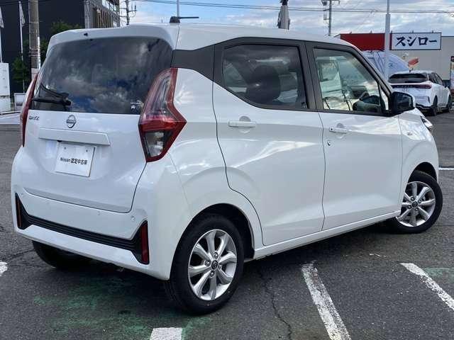 デイズ 660 X /当社試乗車/純正9インチナビ 踏み間違え防止 禁煙 スマートキー イモビライザー バックカメラ 1オーナー レーンキープ アイドリングストップ ドライブレコーダー キーレス フルオートエアコン ナビTV WAB 記録簿 PS(2枚目)