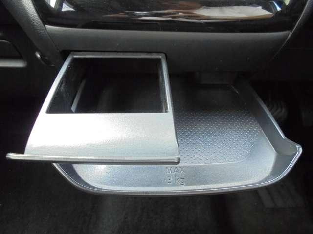 デイズ 660 ハイウェイスターX 純正ナビ&アラウンドビューモニタ-&ドラ ブレーキサポート 禁煙 全周囲カメラ LED ドライブレコーダー 1オーナー インテリジェントキー ETC レーンキープ バックカメラ ナビTV アイドリングストップ オートエアコン 記録簿 キーレス(6枚目)